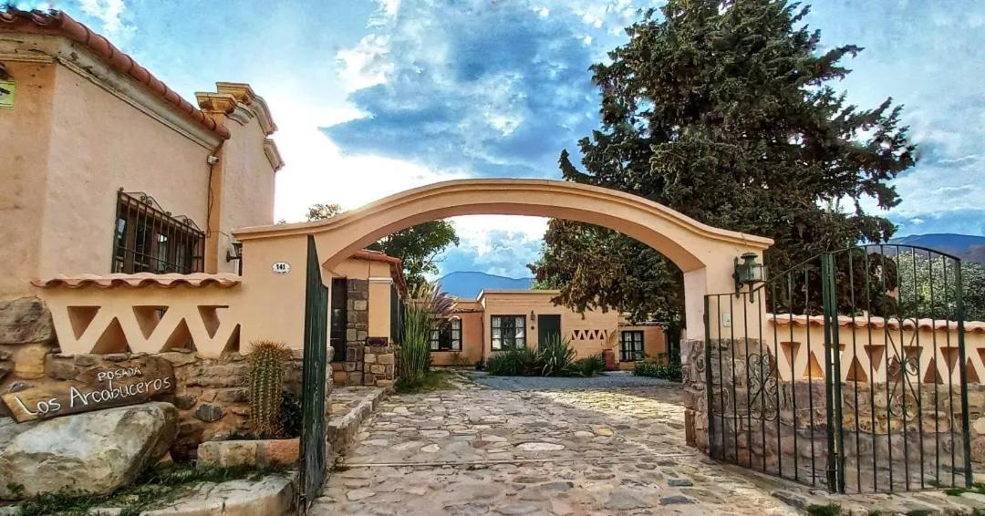 Los Arcabuceros Casa Hotel Boutique Tilcara Exteriör bild